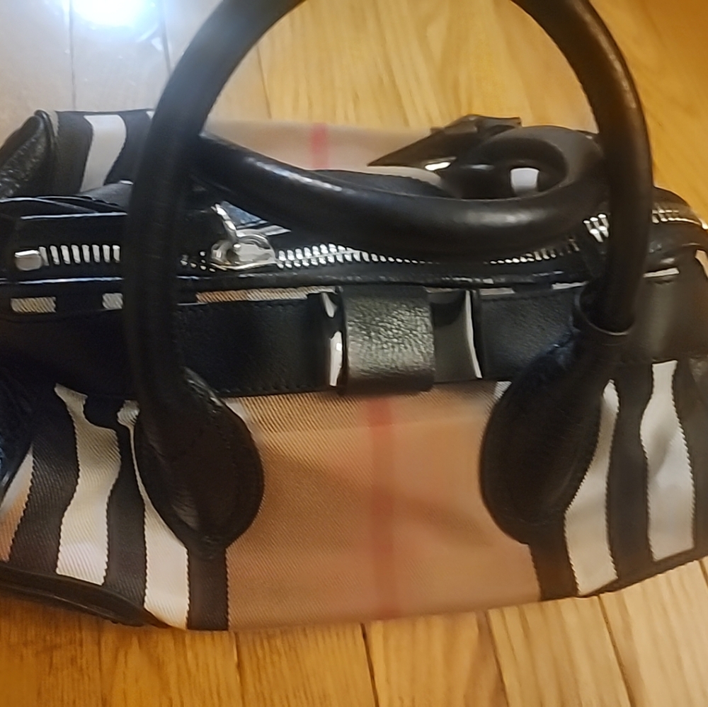 BURBERRY SATCHEL HANDBAG - Picture 5 of 15